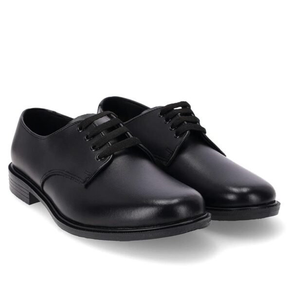 Boys school shoes - Image 2