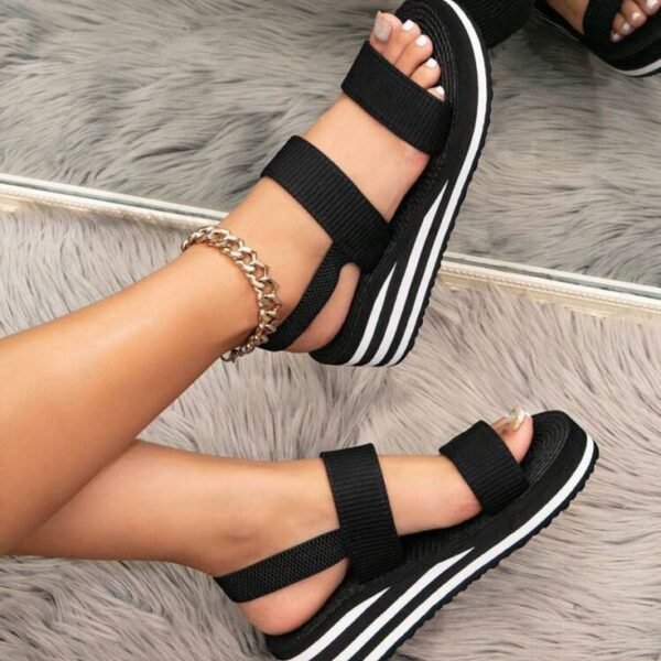 Ladies woven summer sandal